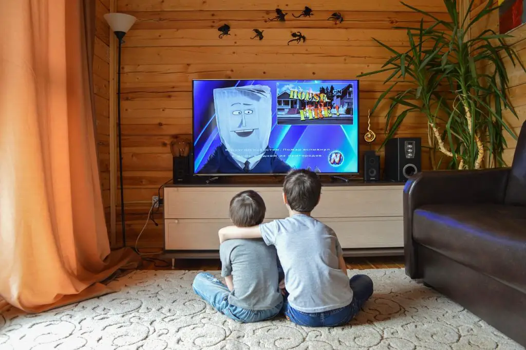 Hoe stel ik mijn LG TV in op HDMI 1 bij het opstarten?